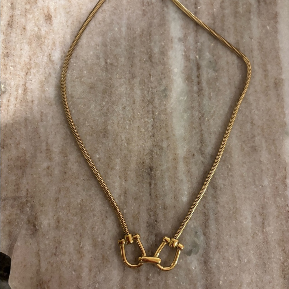 18k Gold Plated Horseshoe Necklace